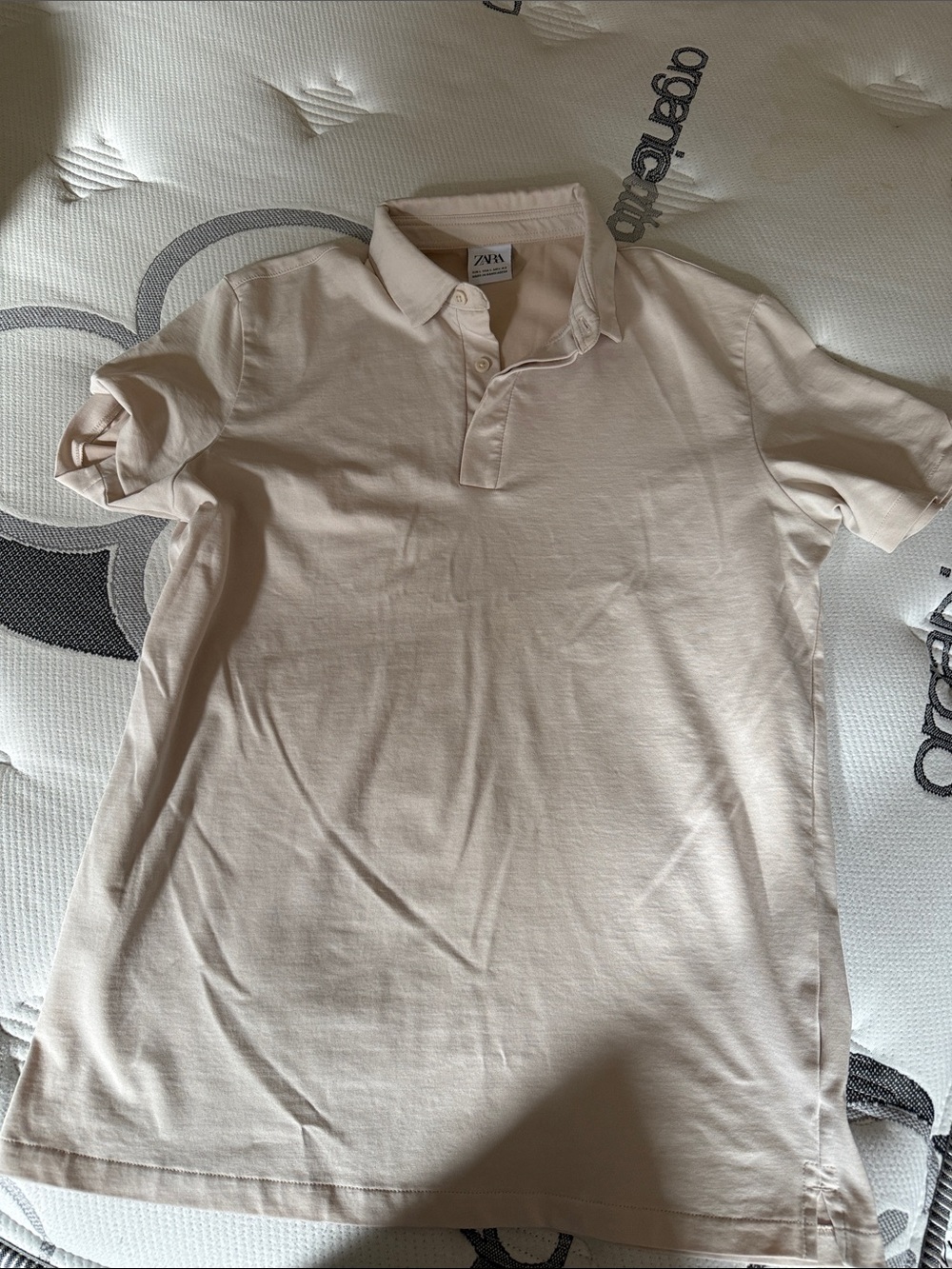 Zara Men’s Short Sleeve Polo Shirt in Light Beige size large